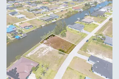 2306 NW 37th Place, Cape Coral, FL 33993 - Photo 6