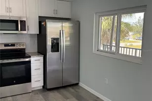 1258 Barbara Dr, Venice, FL 34285 - Photo 14