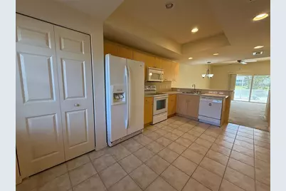 1246 Rio De Janeiro Avenue #505, Punta Gorda, FL 33983 - Photo 4