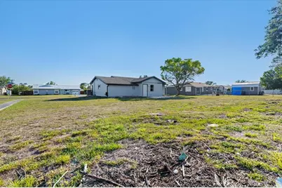 5520 Kenwood Drive, North Port, FL 34287 - Photo 28