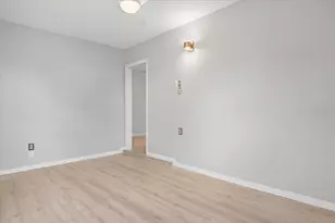 5520 Kenwood Dr, North Port, FL 34287 - Photo 16