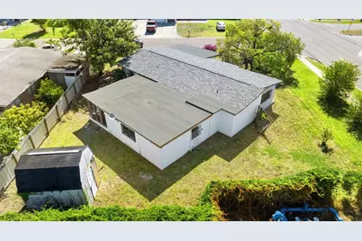 815 Papaya Drive, Tampa, FL 33619 - Photo 36