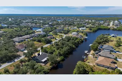 17356 Gulfspray Circle, Port Charlotte, FL 33948 - Photo 4
