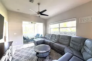 1759 Fountain View Cir, Venice, FL 34292 - Photo 6