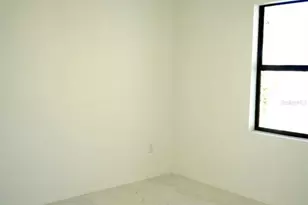 313 NE 9th St, Cape Coral, FL 33909 - Photo 30