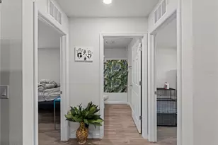 15579/15581 Chamberlain Blvd, Port Charlotte, FL 33953 - Photo 12