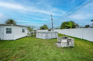 2321 Dallas St, Port Charlotte, FL 33952 - Photo 32