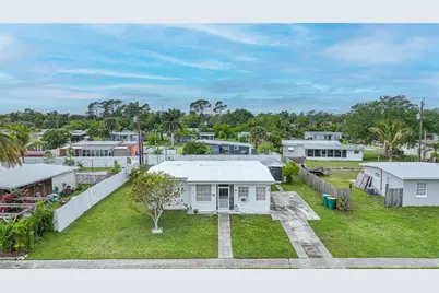 2321 Dallas Street, Port Charlotte, FL 33952 - Photo 4