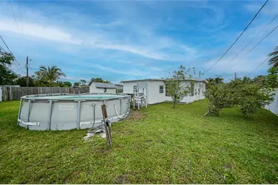 2321 Dallas Street, Port Charlotte, FL 33952 - Photo 34