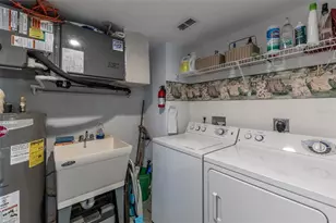 11644 SW Egret Cir, Lake Suzy, FL 34269 - Photo 20