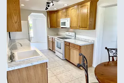 700 Dolphin Parkway, Punta Gorda, FL 33950 - Photo 12