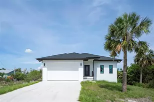 3920 Wisteria Pl, Punta Gorda, FL 33950 - Photo 2