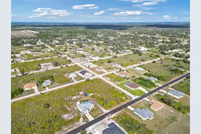 2609 53rd Street W, Lehigh Acres, FL 33971 - Photo 4