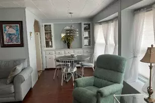 9003 30th Ave E, Palmetto, FL 34221 - Photo 8