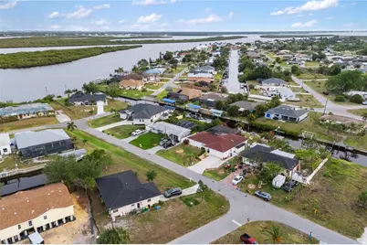 3301 Santa Barbara Drive, Punta Gorda, FL 33983 - Photo 2