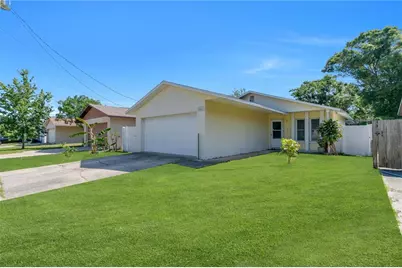 6841 46th Street N, Pinellas Park, FL 33781 - Photo 2