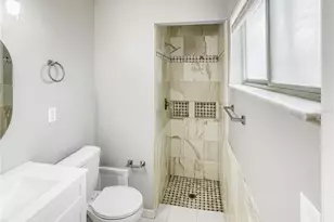 3342 Avanti Cir, North Port, FL 34287 - Photo 12