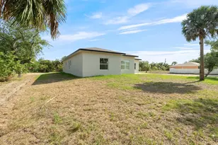 19092 Woodbine Ave, Port Charlotte, FL 33954 - Photo 18