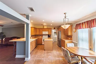 28 Windmill Boulevard, Punta Gorda, FL 33950 - Photo 2