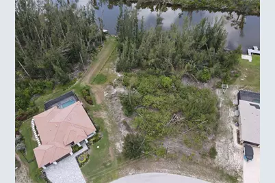 10662 Kearsarge Circle, Port Charlotte, FL 33981 - Photo 14