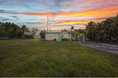 426 Burland Street, Punta Gorda, FL 33950 - Photo 1