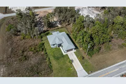 816 Bell Boulevard S, Lehigh Acres, FL 33974 - Photo 52