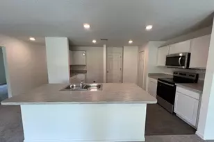 70 Rymshaw Dr, Palm Coast, FL 32164 - Photo 4