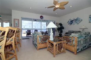 3772 Peace River Dr, Punta Gorda, FL 33983 - Photo 10