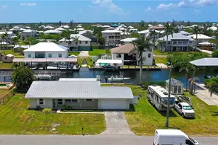 24239 Yacht Club Blvd, Punta Gorda, FL 33955 - Photo 6