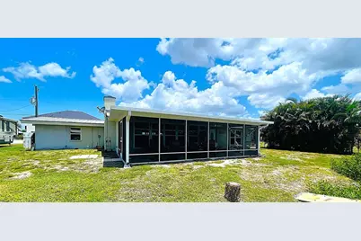 24239 Yacht Club Boulevard, Punta Gorda, FL 33955 - Photo 38