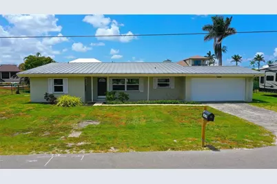 24239 Yacht Club Boulevard, Punta Gorda, FL 33955 - Photo 2