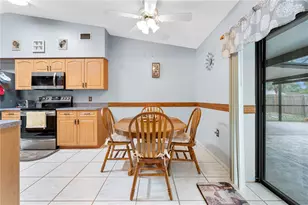 1041 S Salford Blvd, North Port, FL 34287 - Photo 14