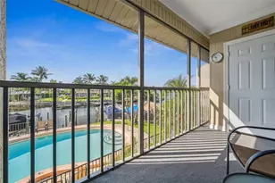 4803 SW Santa Barbara Ct, Cape Coral, FL 33914 - Photo 28