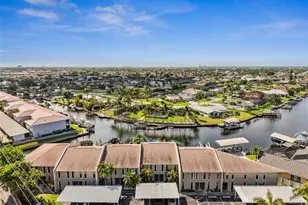 4803 SW Santa Barbara Ct, Cape Coral, FL 33914 - Photo 44