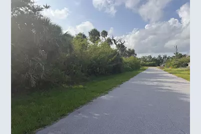 141 Garland Way, Rotonda West, FL 33947 - Photo 10