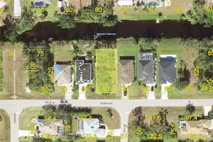 182 Albatross Rd, Rotonda West, FL 33947 - Photo 1