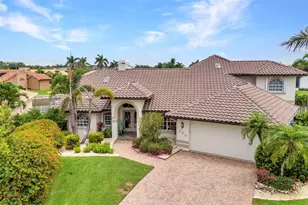 250 Freeport Ct, Punta Gorda, FL 33950 - Photo 2