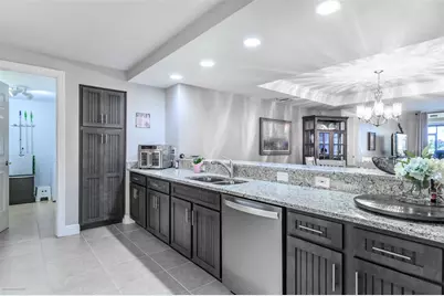 3313 Sunset Key Cir #107, Punta Gorda, FL 33955 - Photo 8