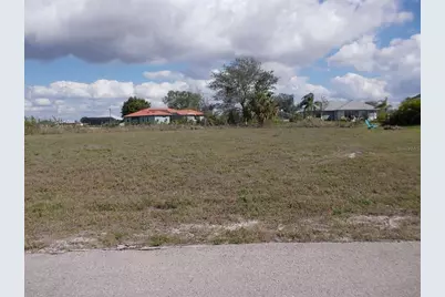 1417 NW 9th Place, Cape Coral, FL 33993 - Photo 4