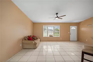 1006 NE 2nd Ave, Cape Coral, FL 33909 - Photo 8