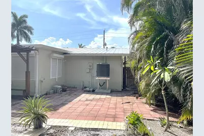 617 W Olympia Avenue, Punta Gorda, FL 33950 - Photo 26