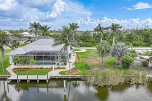 15652 Havana Cir, Port Charlotte, FL 33981 - Photo 2