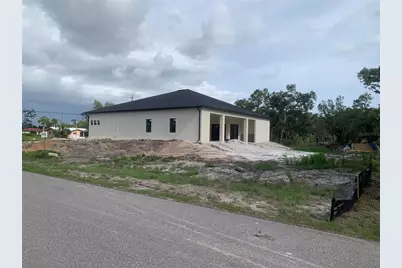 17505 Clover, Port Charlotte, FL 33948 - Photo 4
