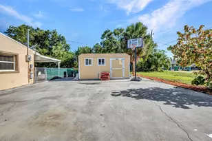 25082 Harbor View Rd, Punta Gorda, FL 33980 - Photo 36