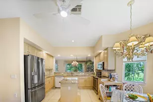 786 Regency Reserve Cir, Naples, FL 34119 - Photo 12