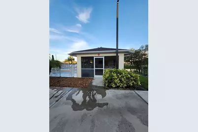 1216 Rio De Janeiro Avenue #301, Punta Gorda, FL 33983 - Photo 14