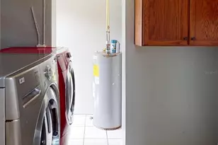 2513 Ambrose Ln, Port Charlotte, FL 33952 - Photo 36