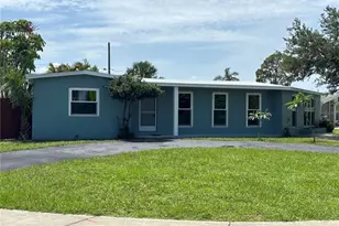 2513 Ambrose Ln, Port Charlotte, FL 33952 - Photo 2