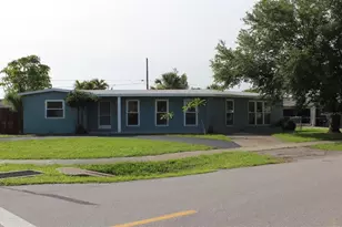 2513 Ambrose Ln, Port Charlotte, FL 33952 - Photo 8