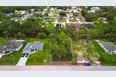 256 Yorkshire Street, Port Charlotte, FL 33954 - Photo 2